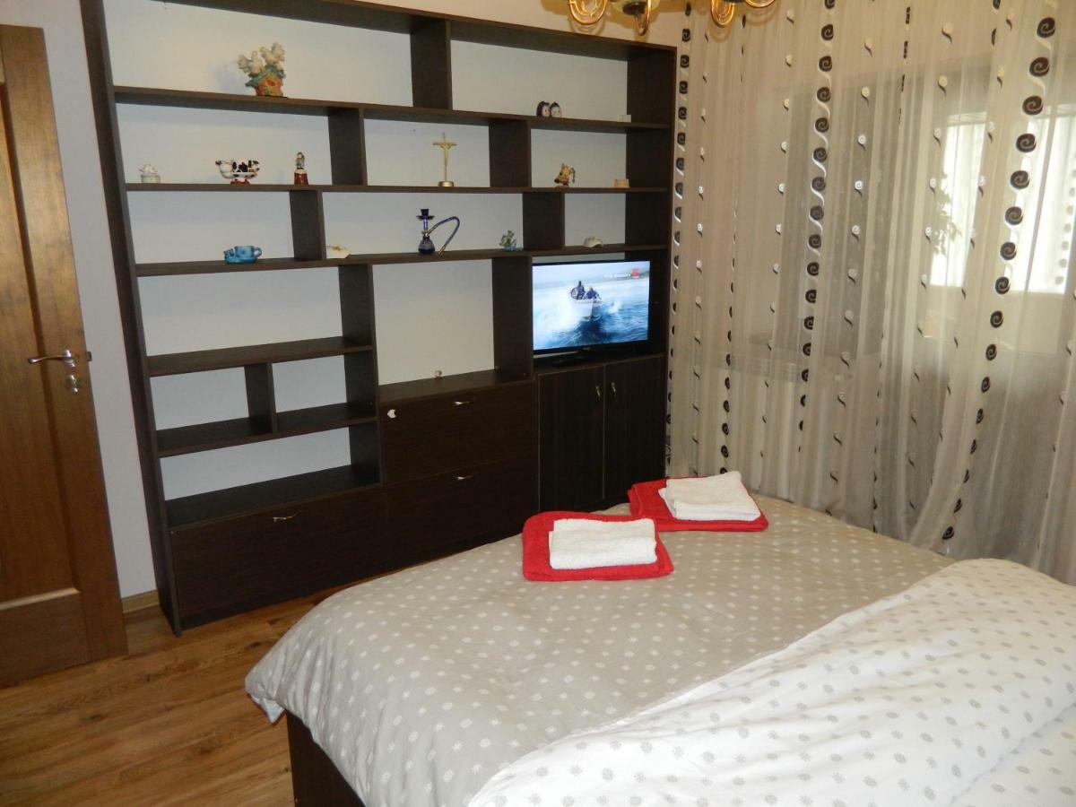 Apartament Antonia Apartment Tirgu Ocna Ngoại thất bức ảnh