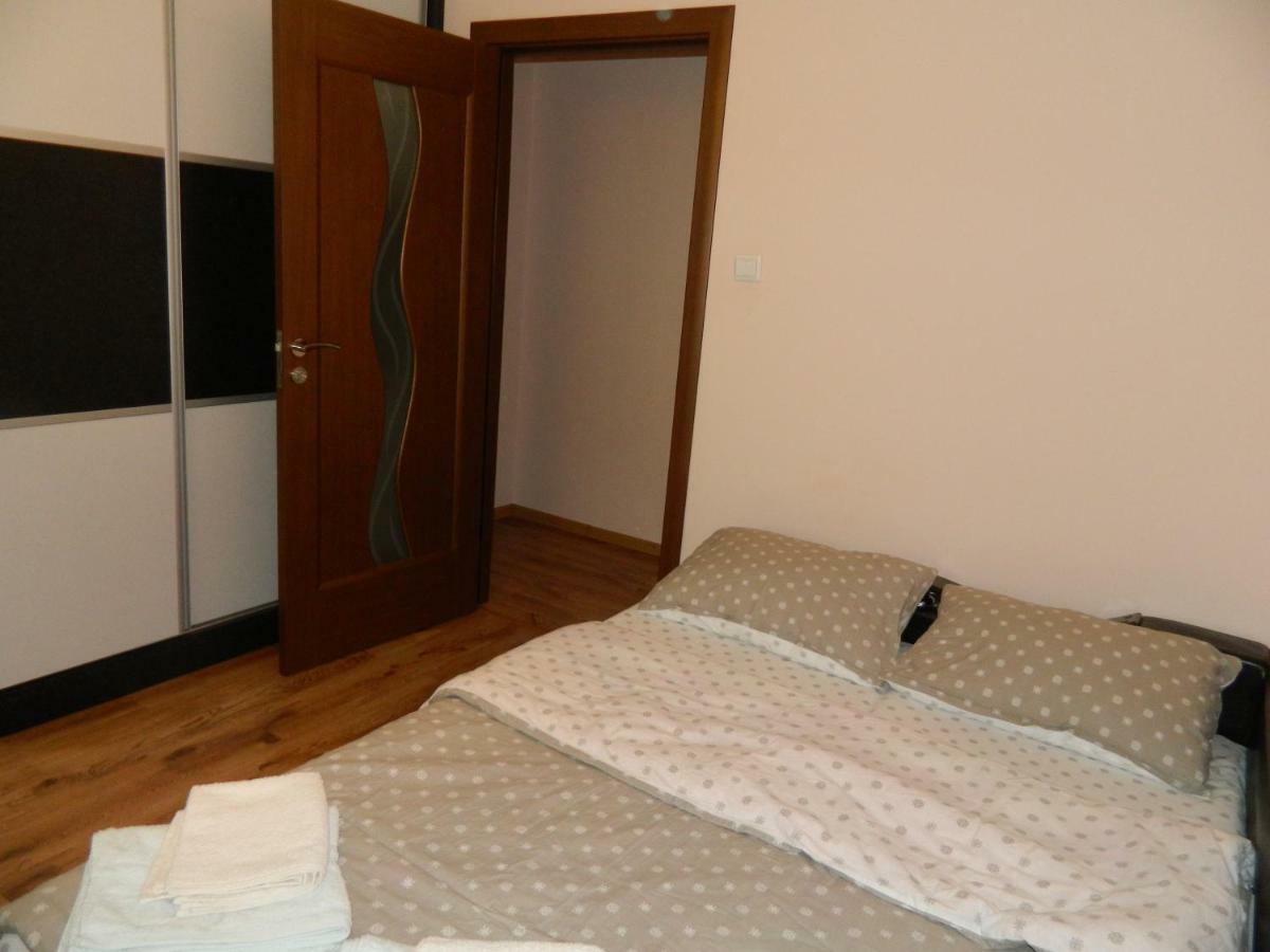 Apartament Antonia Apartment Tirgu Ocna Ngoại thất bức ảnh